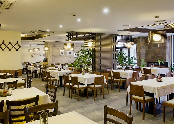 Hotel Casa Karina 4*