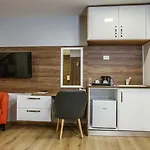 Casa Karina בנסקו