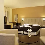 Casa Karina Ξενοδοχείο 4*