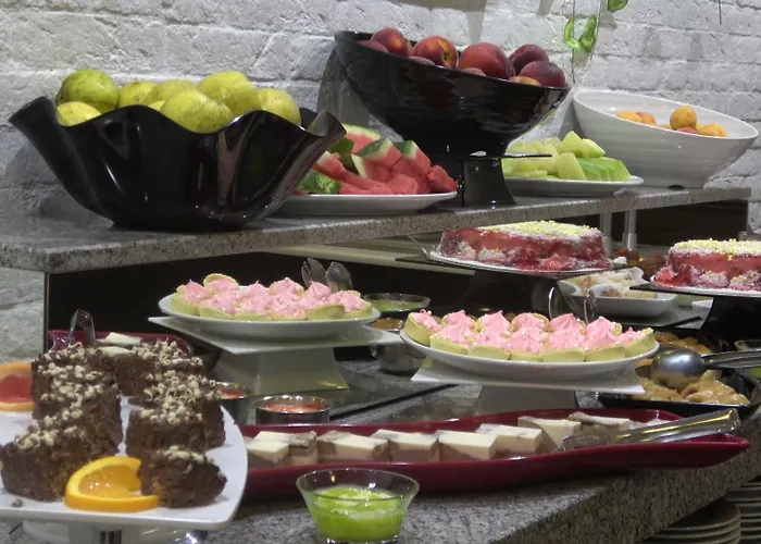 Casa Karina מלון בנסקו