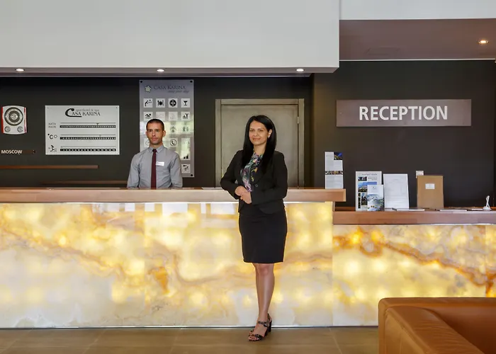 Casa Karina בנסקו